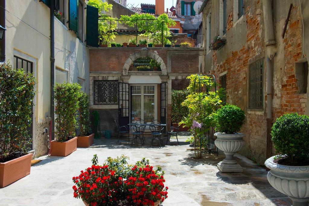 Savoia E Jolanda Venice