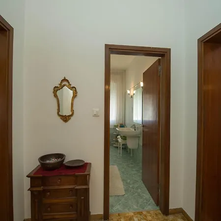 Savoia E Jolanda Apartments Venice Exterior photo