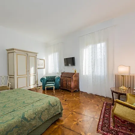 Savoia E Jolanda Apartments Venice Exterior photo